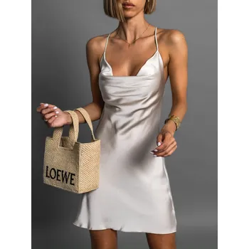 Dámské šaty Béžové krátké šaty CHICKET s vázáním na zádech Velikost: ONESIZE