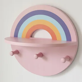 police Nástěnná police "Rainbow" s háčkem. Barva: pink, bílá.