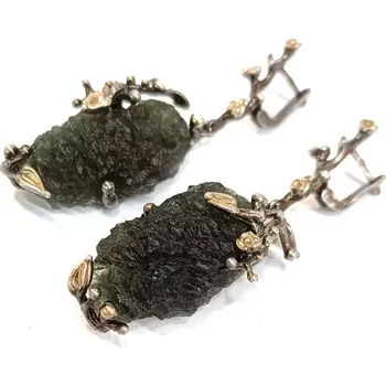 Šperk Stříbrné náušnice s vltavínem L1019