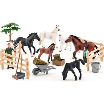 Hračka pro nejmenší Faunica Sada koní s lipicánem, mix barev