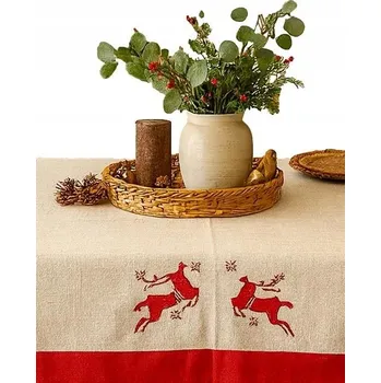 ubrus Vánoční ubrus 140x220 béžový červený stromečky sobi ODOLNÝ PROTI SKVRNÁM