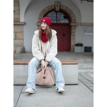 Čepice Háčkovaná čepice Brie bordo Velikost: Pro dospělé (vhodné i pro děti od 12 let)