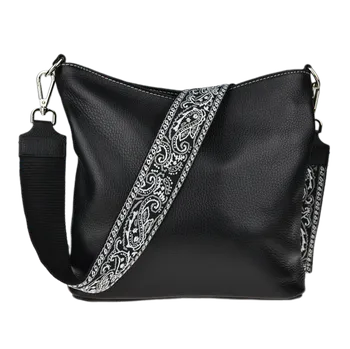 Kabelka NovaKabelka.cz Kožená italská crossbody kabelka Amalia Nera Filati Bianca II