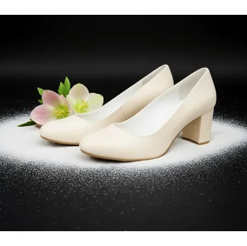 Dámské lodičky Saténové lodičky na nízkém podpatku - ivory Velikost obuvi: 34