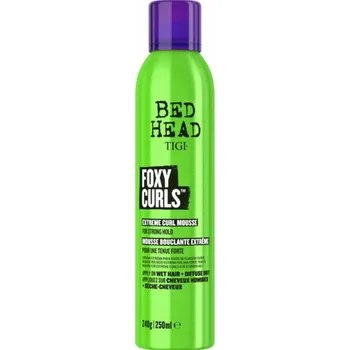 Stylingový přípravek TIGI TIGI Bed Head Foxy Curls Extreme Curl Mousse 250ml