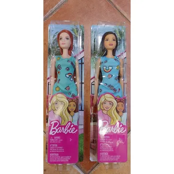 Mattel Barbie MATTEL PANENKA BARBIE BARBIE V ŠATECH ASST T7439