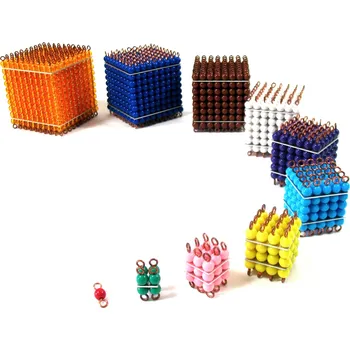 kreativní sada Moyo Montessori Barevné perlové krychle