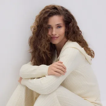 Dámský svetr Reserved - Kardigan s kapucí - tělová - 195GP-02X - 195GP-02X-S