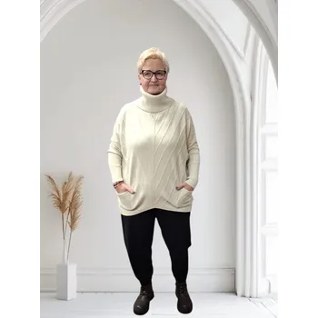 Dámský svetr Dámský rolák Brita pro plnoštíhlé Barva: Bílá káva, Size system: One size