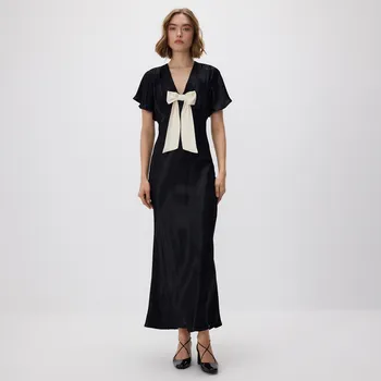 Dámské šaty Reserved - Saténové šaty s mašlí - černý - 461IM-99X - 461IM-99X-M