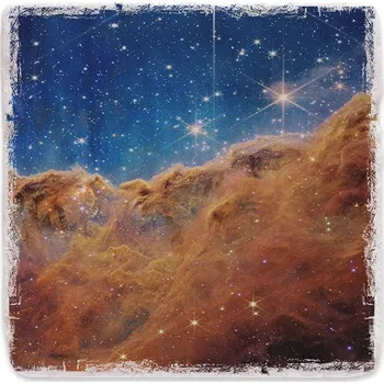 Digitální kompakt Mramorový tácek - Kosmické útesy v mlhovině Carina (01)