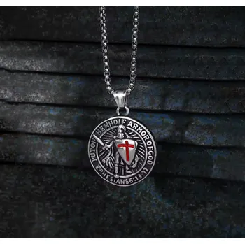 Náhrdelník B-TOP Pánský nerezový náhrdelník s přívěskem rytíře s červeným křížem