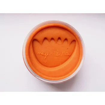 Modelovací hmota Nejenhra Domácí modelína Nejenhra Barva: Oranžová