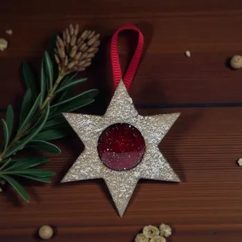 Vánoční ozdoba Dřevěná vánoční ozdoba – linecká hvězdička s kolečkem
