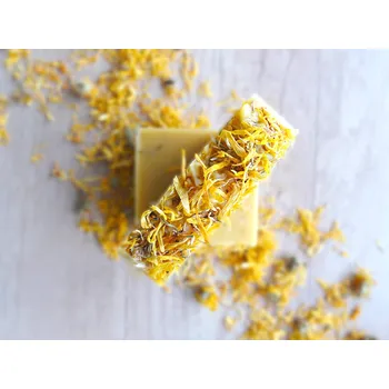 Mýdlo Esme Cosmetics - 100 % Přírodní bylinné mýdlo s měsíčkem