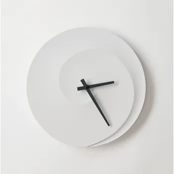 Hodiny ODLITO.CZ Betonové nástěnné hodiny Spirála 30 cm – bílá, černé ručičky