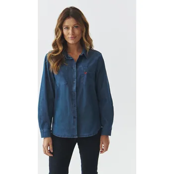 Dámská košile Tatuum DÁMSKÁ DŽÍNOVÁ KOŠILE S NÁŠIVKAMI A MOTIVEM MEDVÍDKA UŠÁČKA — MISIA 1