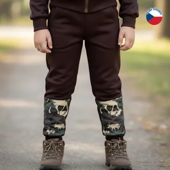 Chlapecké kalhoty ZÁHOŘÍ Rudel ZÁHOŘÍ Dětské softshellové kalhoty - hnědé s jeleny Velikost: 122