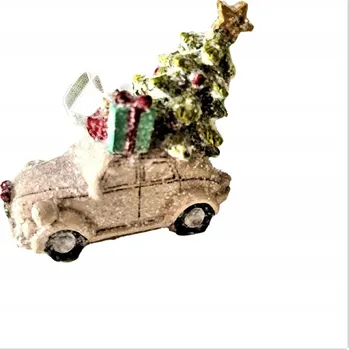 Vánoční dekorace VÁNOČNÍ OZDOBA ZÁVĚS VÁNOČNÍ KOULE AUTÍČKO S VÁNOČNÍM STROMEČKEM