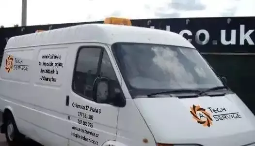 Doprava nákladní Praha paušál (dovoz i odvoz) (AV technika, postery)