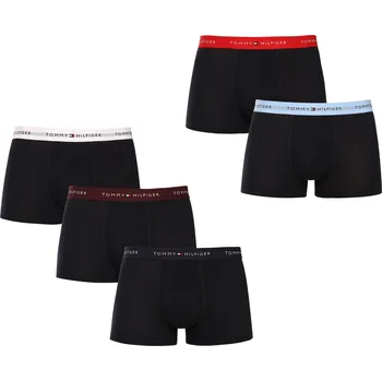 5PACK pánské boxerky Tommy Hilfiger černé (UM0UM03061 0TN) L UM0UM03061 0TN Možnost vrácení zboží ZDARMA do 120 dnů!