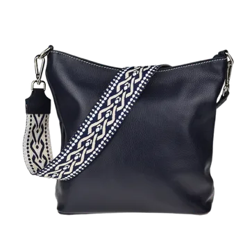 Kabelka NovaKabelka.cz Kožená italská crossbody kabelka Amalia Blu II