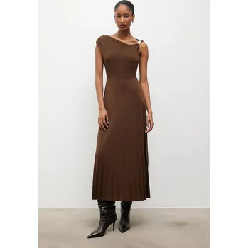 Dámské šaty Šaty Answear.LAB hnědá barva, midi AB853.iak 88X, vel. L