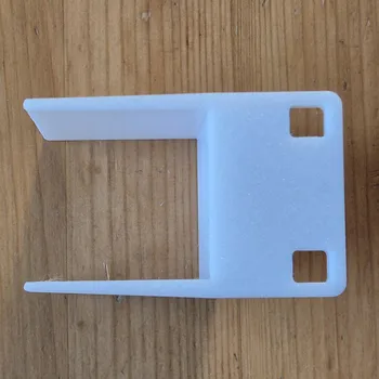 Firewall 3D Tisk rackmount pro Fortinet Fortigate 30G/31G, pravé ucho (přichycení na jedné straně)