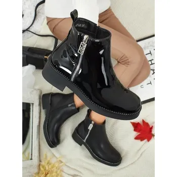 Dámská zimní obuv Černé Lakované Dámské kotníkové boty z eko kůže Calvera 37