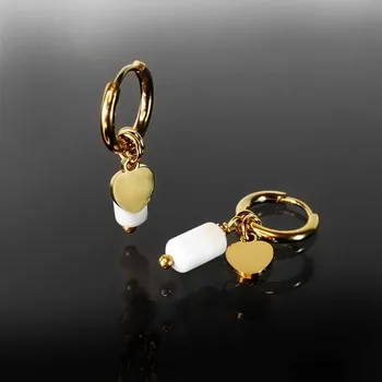 Šperk Jemné visací náušnice se srdíčky z pozlacené oceli, balené v dárkové krabičce č. 1474