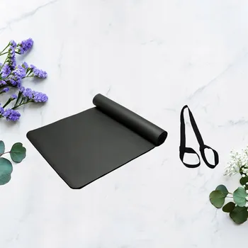 podložka na cvičení Černá podložka na jógu s bandáží pro fitness a jógu 183x61x1,5cm