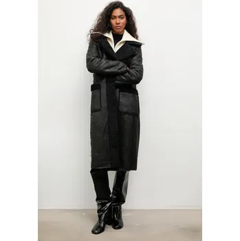 Dámský kabát Kabát Answear.LAB WA25-KPD020 černá 99X, vel. M