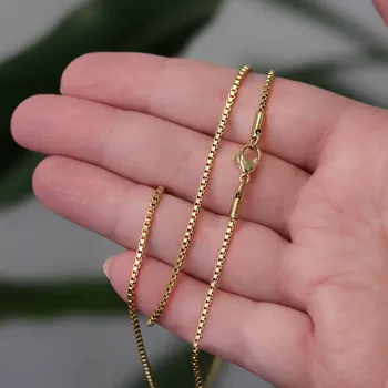 Řetízek Pozlacený ocelový řetízek kostička č. 1272 - 50 cm