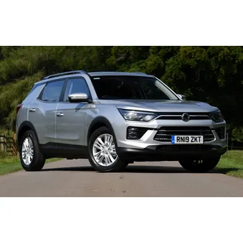 Nosič kol Příčníky Aurilis Trax Black pro SsangYong Korando 2019- s podélníky