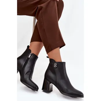 Dámské kozačky Boto Zateplené dámské kotníkové boty z pravé kůže na podpatku Jovelle Barva: Černá, Velikost: 39