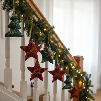 Vánoční dekorace Ručně šité závěsné dekorace vánoční - 2 kusy