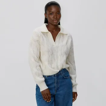 Dámský svetr Reserved - Svetr s límečkem - tělová - 212GV-02X - 212GV-02X-S