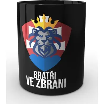 Sběratelský sportovní předmět Černý hrnek Bratři ve zbrani (merch Tankista) - černá