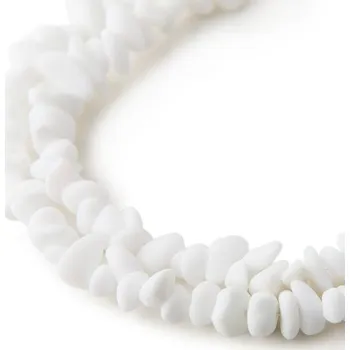 Drahý kámen Zlomky z minerálu Bílý onyx matný 80cm