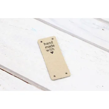 Dárková visačka Pro Háčkování Hand Made koženková cedulka - přes okraj - se srdíčkem 20x50 mm béžová