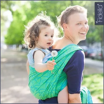 Šátek na nošení dítěte Fidella Love arrows green - dlka 5,2m