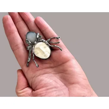 Brož Originální autorská brož - Snění ti sluší 2 (Autorská brož na kabát)