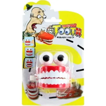 Figurka Natahovací zuby 7 cm na kartě