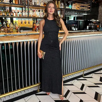 Dámské šaty Šaty AX Paris Black 1195093 10 (S)