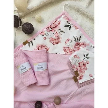 Dárkový potravinový koš Vánoční dárková kazeta pivoňka