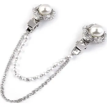 Brož Spona dragoun s broušenými kamínky a perlami - 2 crystal platina