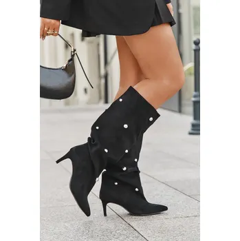 Dámské kozačky Boto Nazouvací dámské kozačky na podpatku se zlatými ozdobami Thaliane Barva: Černá, Velikost: 40