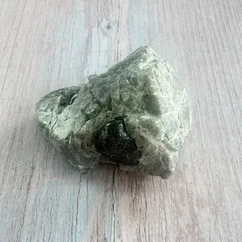 Obsidián Apačská slza v matrixu USA 13 cca 1,9 cm, 89 g