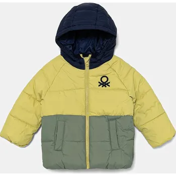 Chlapecká bunda Dětská bunda United Colors of Benetton zelená barva, 2WU0GN02W 2WU0GN02W.P.Season.9BYA 78X, vel. 110
