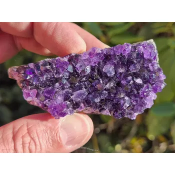 Přírodní kámen Ametyst drúza malá přírodní Uruguay 63g